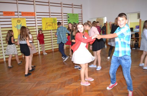 Dyskoteka z okazji Dnia Chłopaka